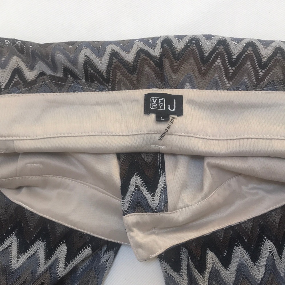 Pants - Picture 3 of 6